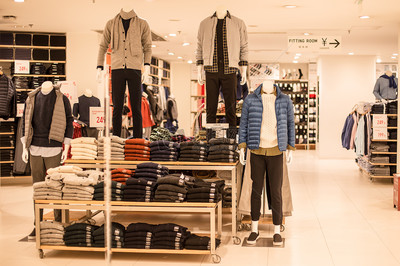商場服裝男裝疊放展示圖片素材_免費(fèi)下載_jpg圖片格式_VRF高清圖片 .
