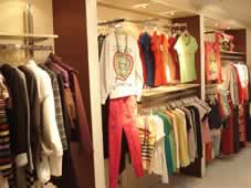 攜手共贏，共創服飾行業新篇章——官方招商主頁